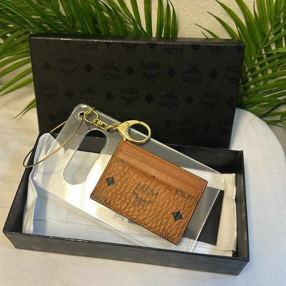 💯 Authentic MCM Brown Visetos Card Case, New With Tags, Unique and Rare Item. - Picture 5 of 13